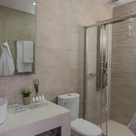 Aparthotel Bluebell Luxury 3*